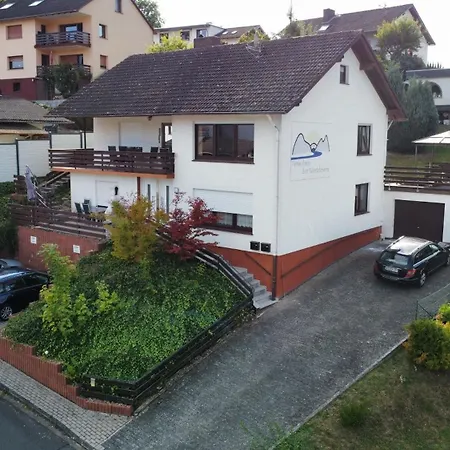 Zur Edertalsperre *